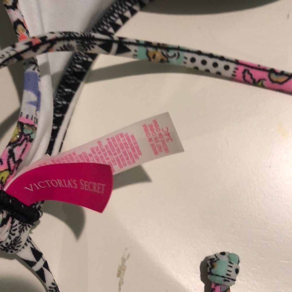 Victoria secret bikini top - Picture 3 of 3